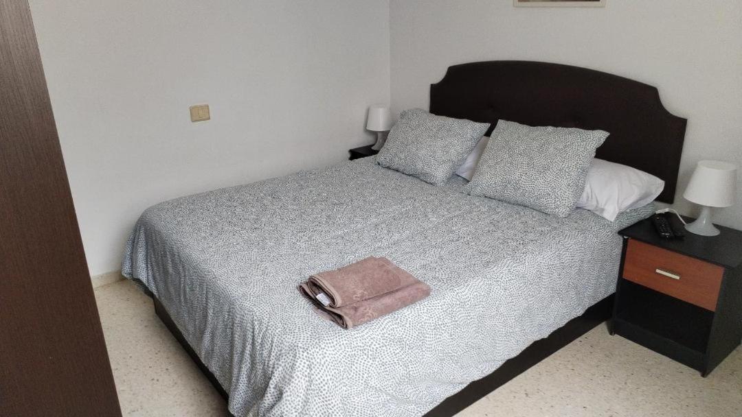 Apartamento Sol A Free Parking Air Conditioning Vecindario  Buitenkant foto