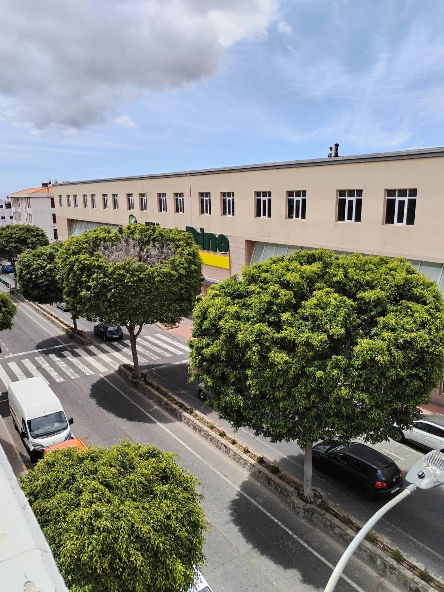 Apartamento Sol A Free Parking Air Conditioning Vecindario  Buitenkant foto